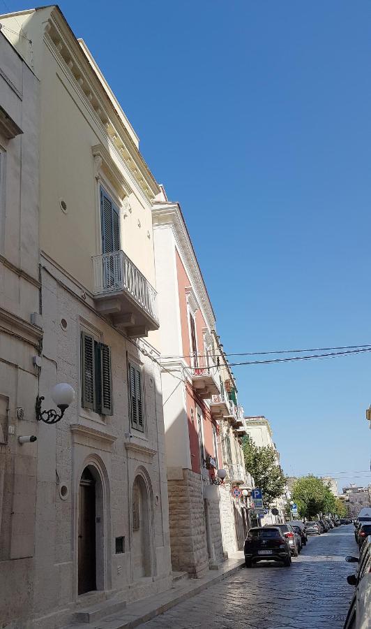 Edward & Wellness 2* Trani